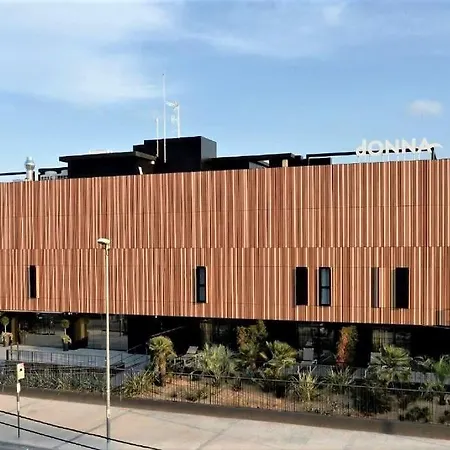 ホテル Boutique Donna カステルデフェルス